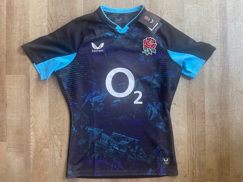 Bnwt castore england - bnwt, black
